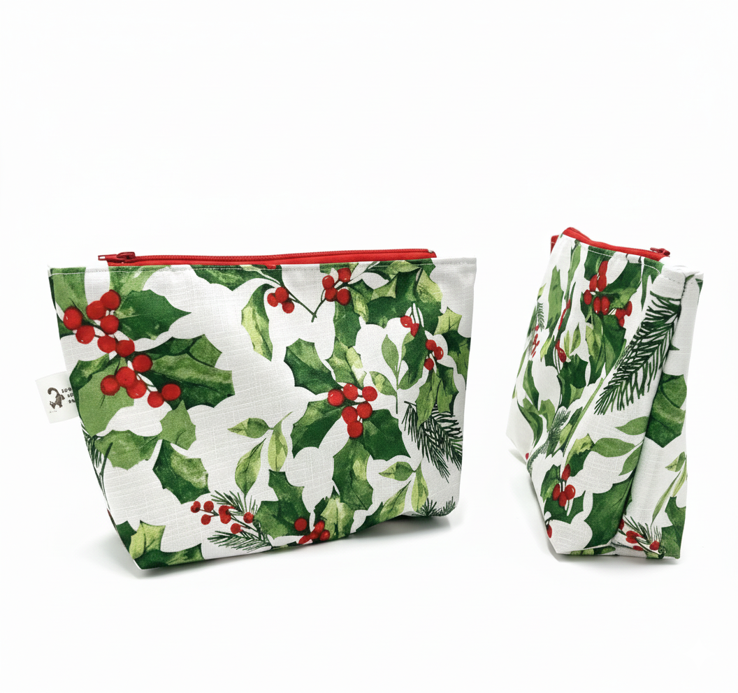 Hollyberry Brush Case